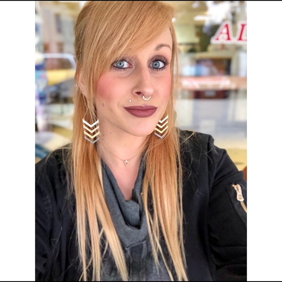 Meet your Posher, Savannah - Picture 13 of 16